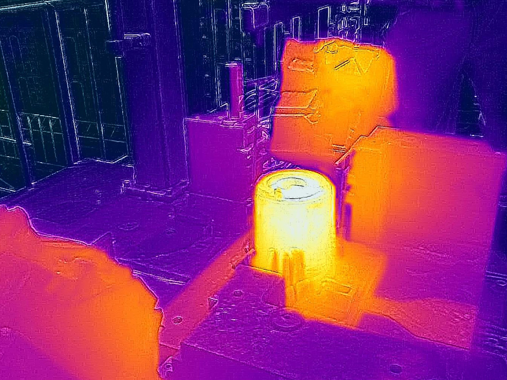 die Wärmebehandlungssimulation, die das Glühen von Gussteilen mittels Darstellung von Temperaturen transparent macht